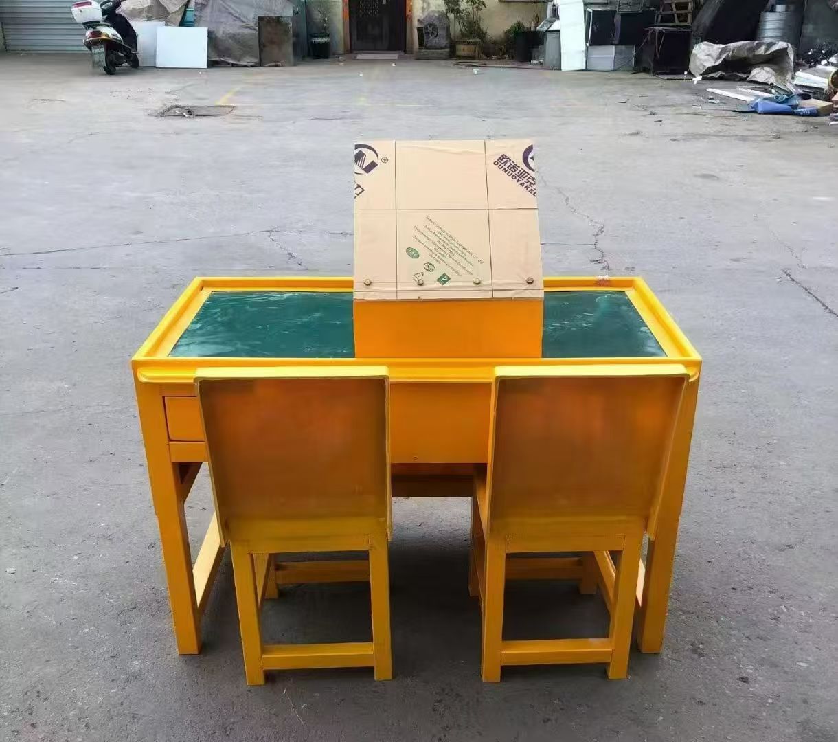 沙县防静电导通桌井下煤矿火工品发放桌：危险品流转的安全守护者